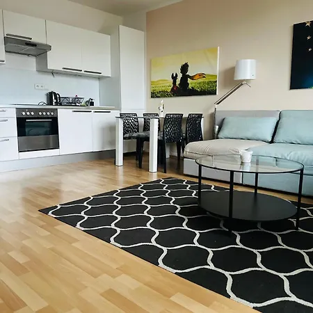 After Six Lägenhet Bratislava